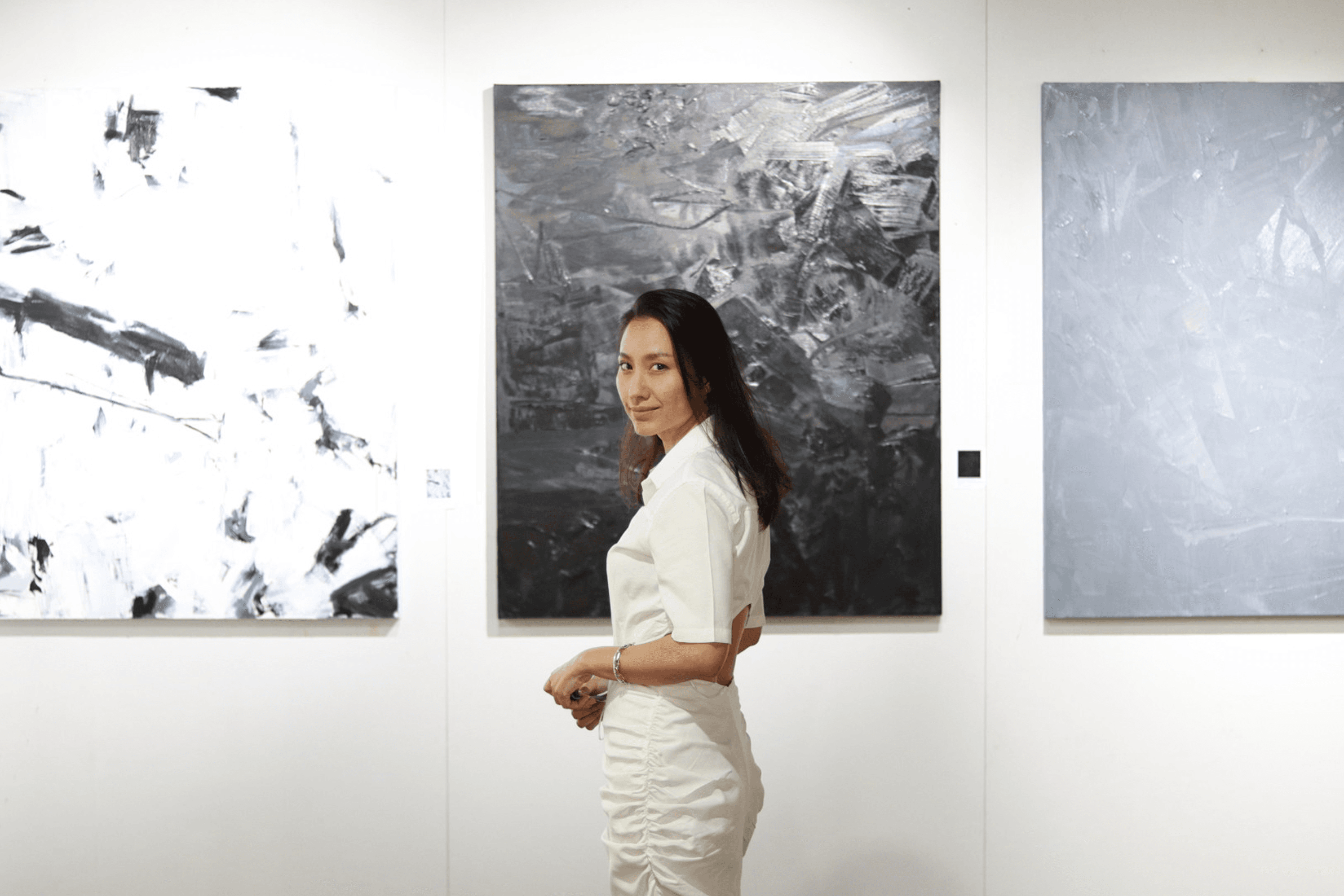 IMPROMPTU exhibition portrait and artworks